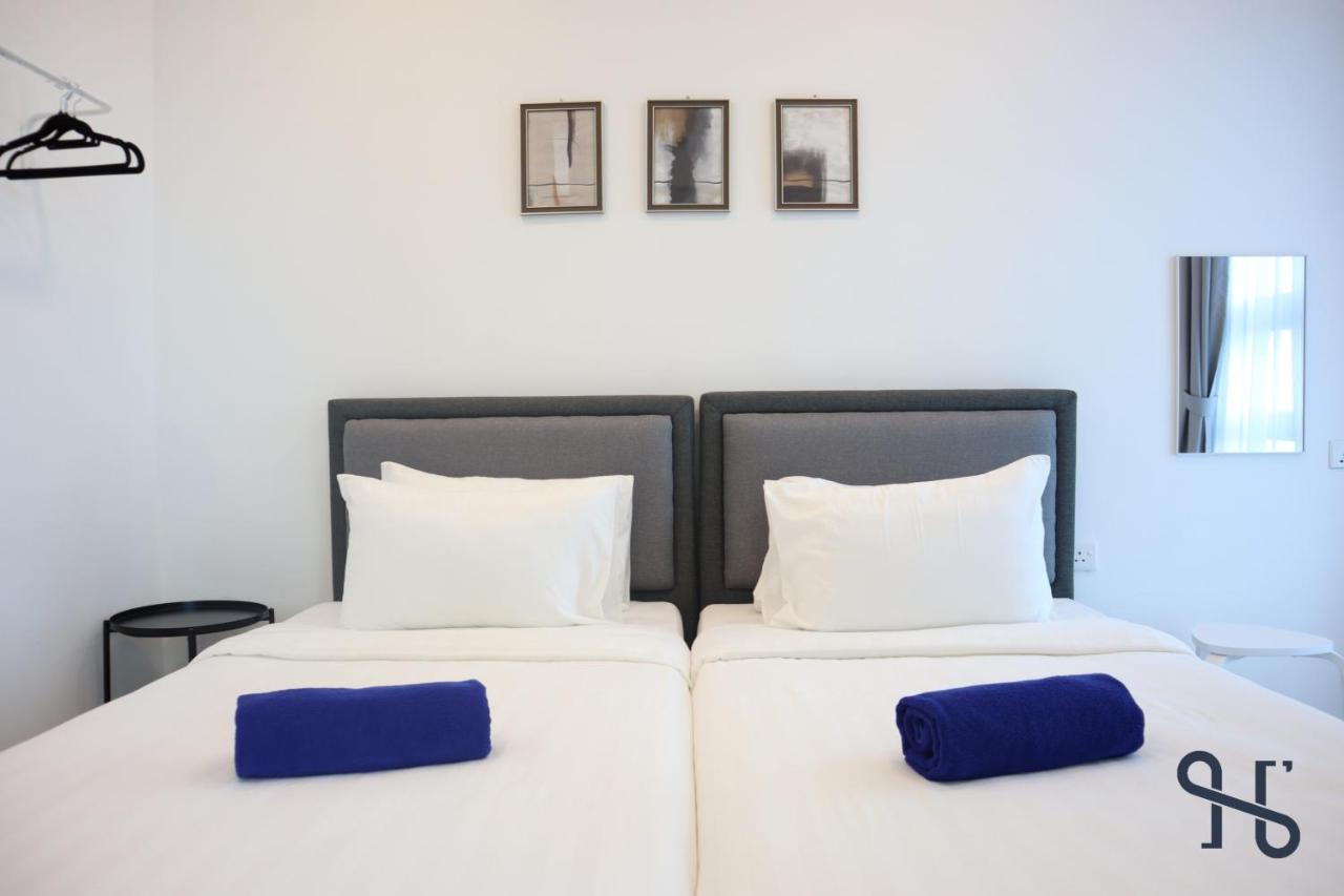 Homesuite' Home At Jesselton Quay Kota Kinabalu Exterior photo